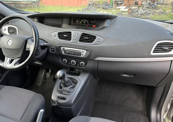 Renault Grand Scenic cena 19700 przebieg: 210000, rok produkcji 2014 z Nysa małe 137